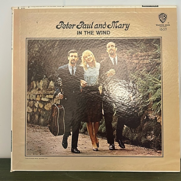 2 Peter Paul and Mary record albums - Picture 2 of 4